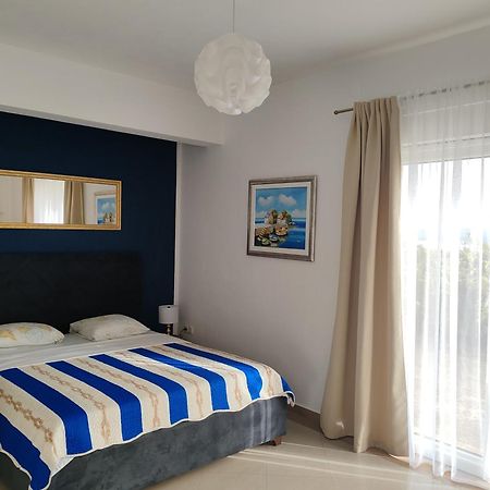 Apartment Nicol Crikvenica Bagian luar foto